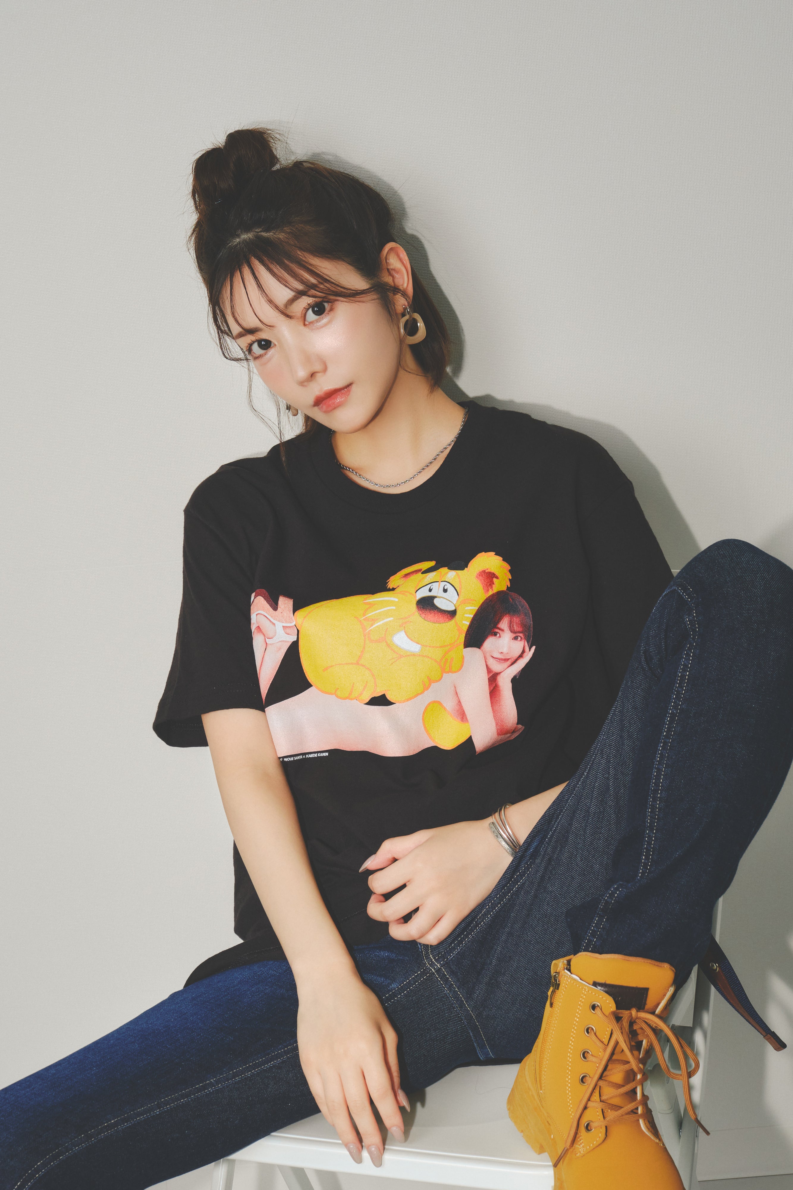豪奢な KAEDE KAREN（楓カレン）】 SANTAGIRLS TEE BLACK | fempass beV ネックレス・ペンダント