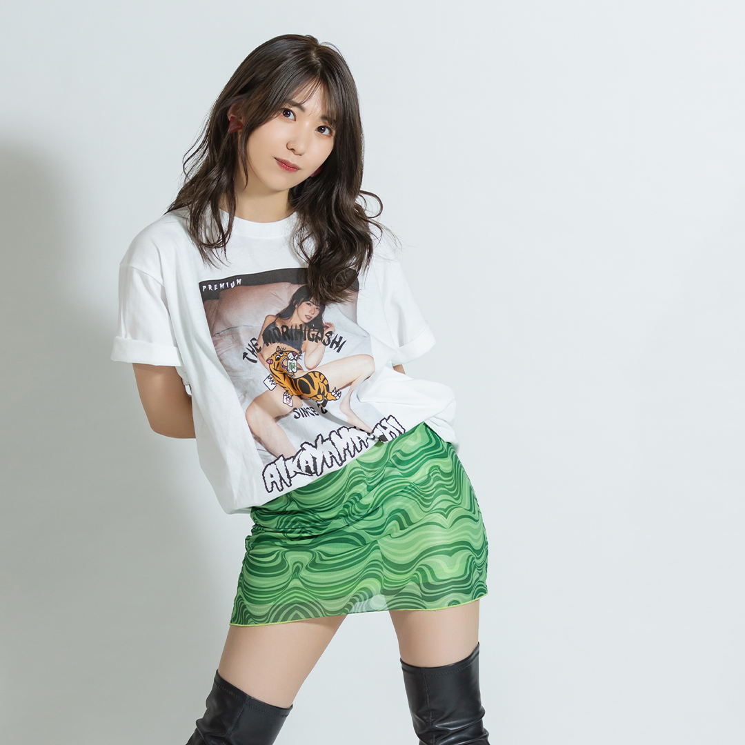 山岸あや花】 ザ・森東コラボ オリジナルTシャツ | fempass beV